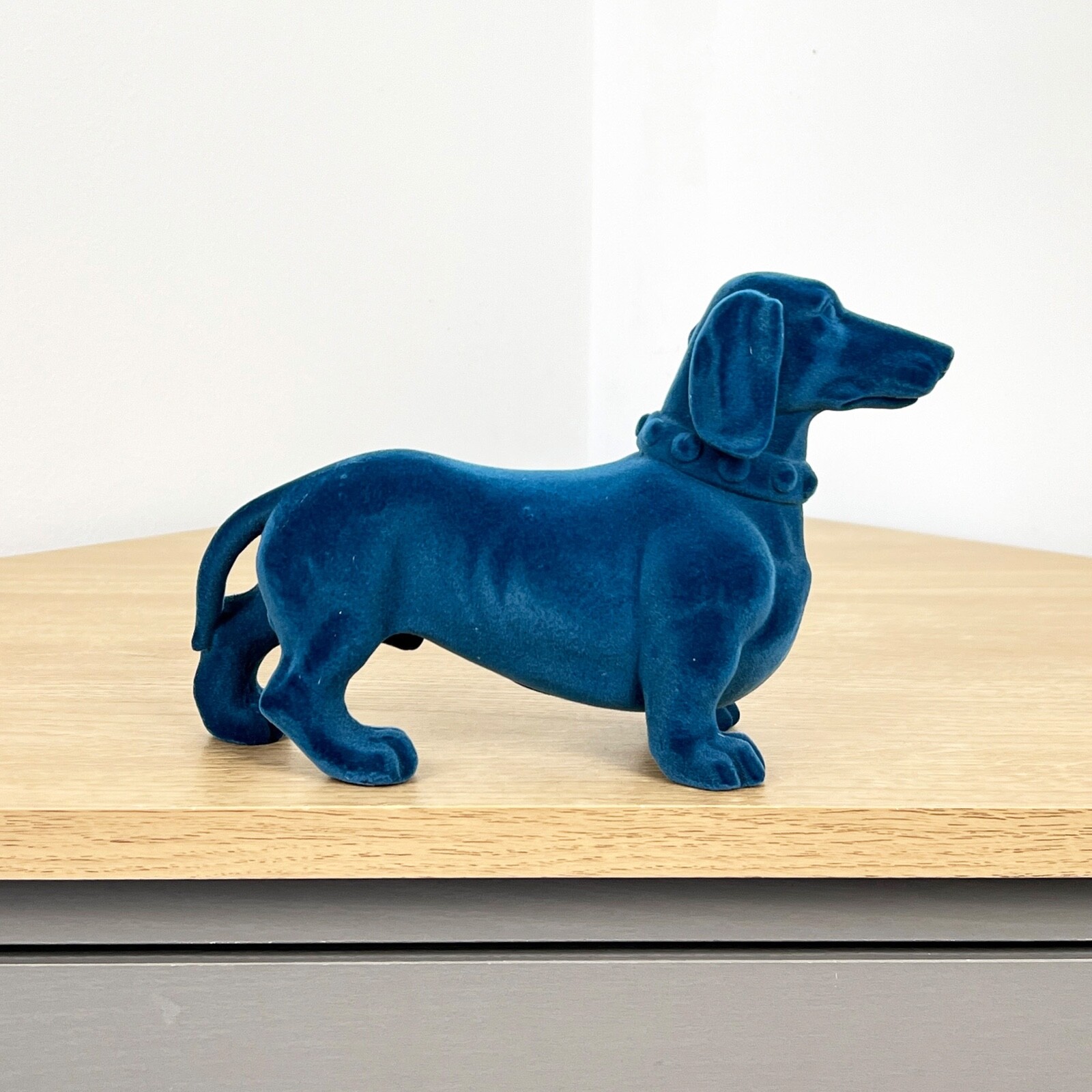 Dachshund Ornament for Living Room Collectable Sausage Dog Gift Animal Statue