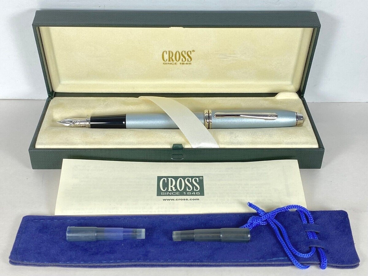 CROSS TOWNSEND CYBER/BLUE LACQUER FOUNTAIN PEN WITH 