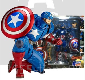 revoltech captain america