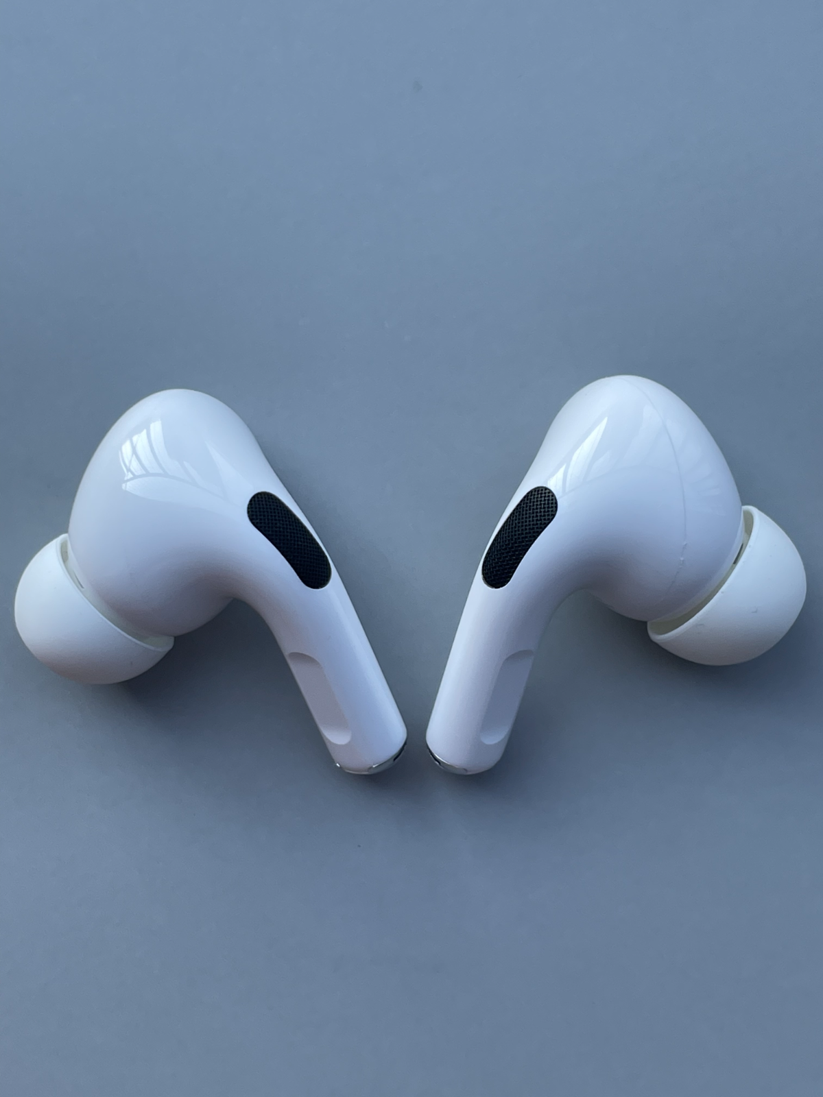 Apple AirPods Pro 1st Gen Replacement Left or Right Headphone A2083 A2084