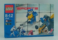 LEGO Sports Set 3545 Ice Hockey Training Set Hockey Puck Feather Slammer Rare NEW