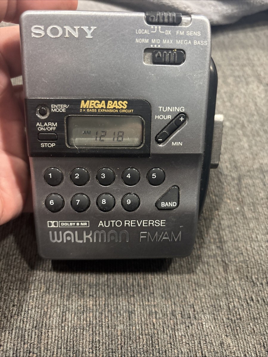 SONY WALKMAN 海外モデル カセットウォークマン WM-FX43 Sony WM-FX43 Auto Reverse AM/FM Cassette Walkman Radio As-is