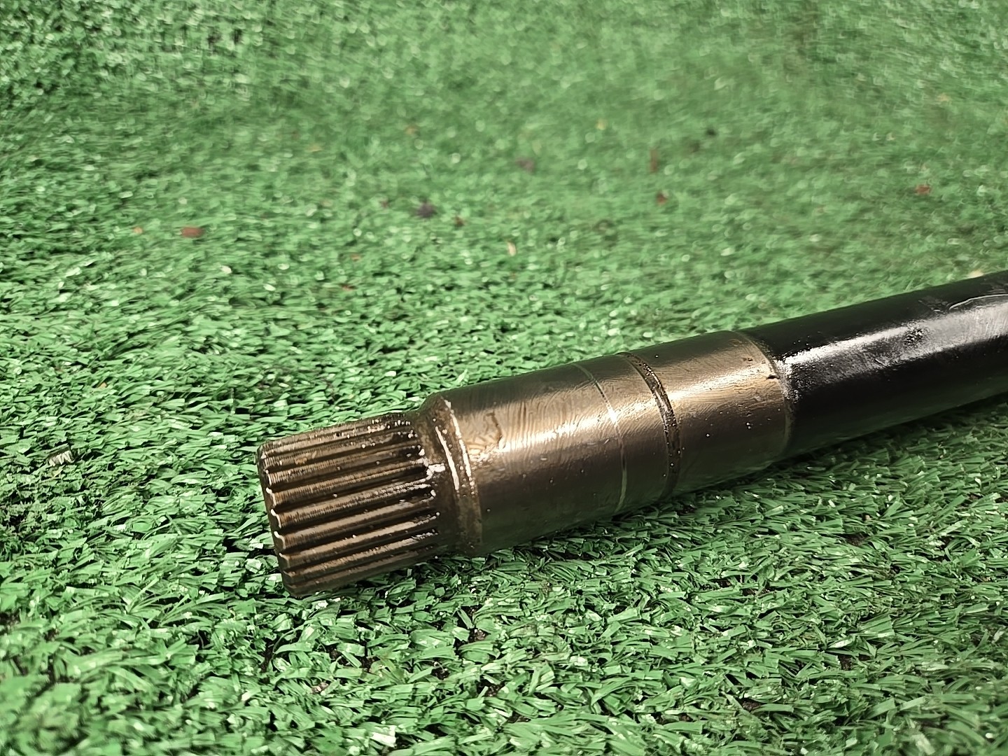Maserati Ghibli 2014-2017 FRONT+LEFT Axle shaft