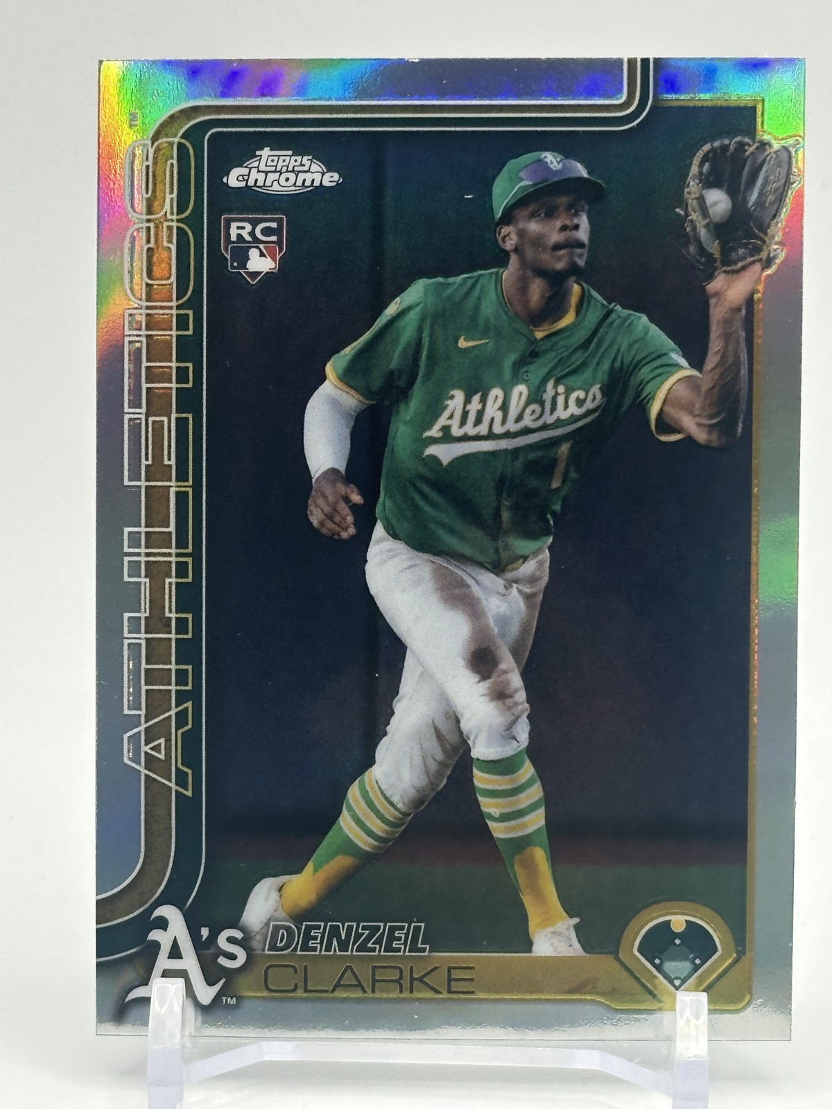 2025 Topps Chrome Update Series - Denzel Clarke #USC15 Refractor (RC)