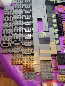 LEGO DUPLO: Knights' Castle (4777-1)2004 Near Complete See Description