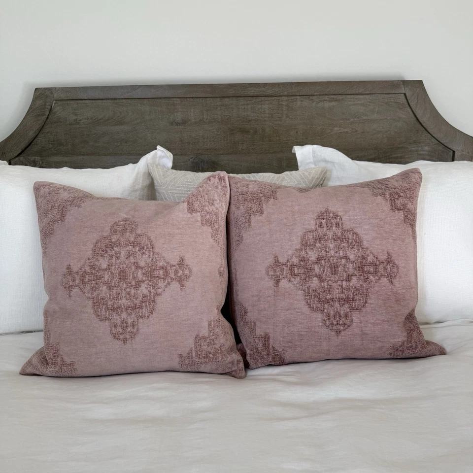 2 fundas de almohada Pottery Barn Maddie Rose malva textura chenilla 22x22 sin insertos Foto 2 de 4