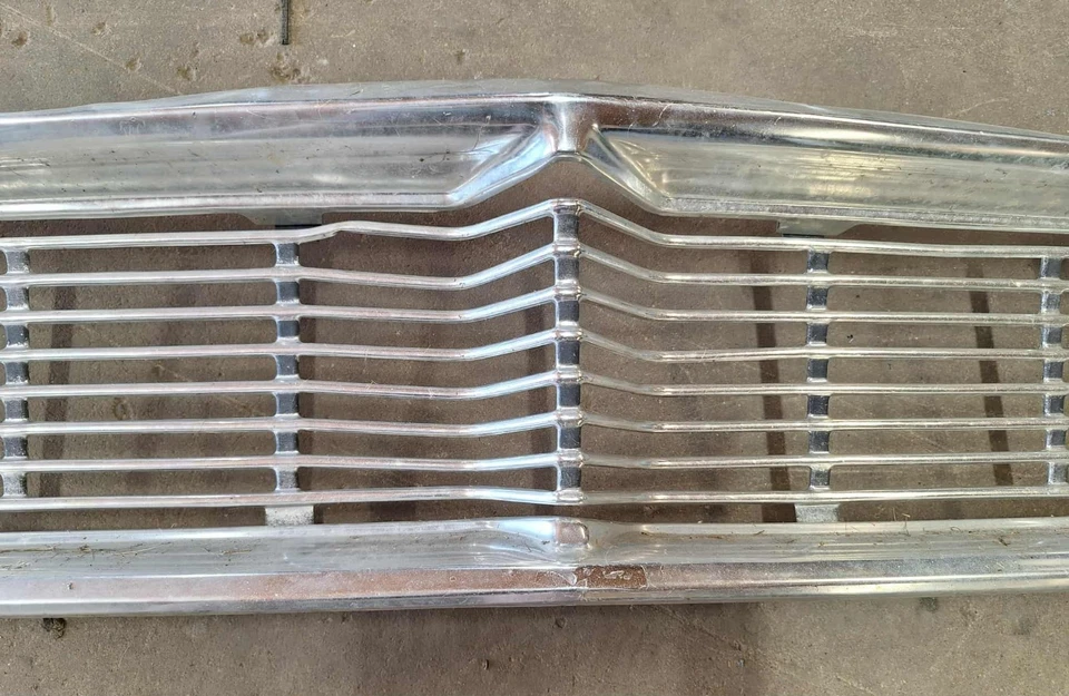 1964 Ford Custom 500 Front Grill - Image 4 of 4