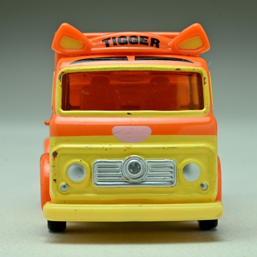 Diecast Car Model: Dream Tomica DM-09 Tigger Dump Truck, made in Vietnam in 2015 - Picture 6 of 8
