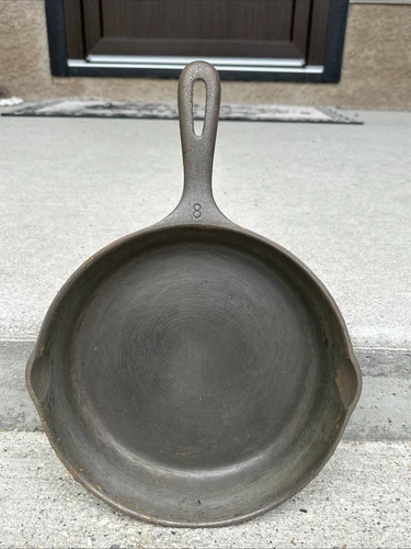 Vintage Wagner Cast Iron Skillet No.8 Size No.3 Listed