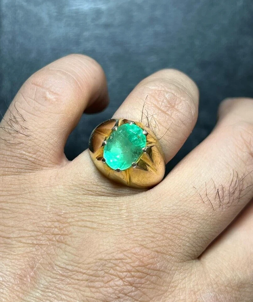 Piedra preciosa esmeralda con anillo hecho a mano enchapado en oro de 14k para regalo de hombre para él Foto 4 de 4