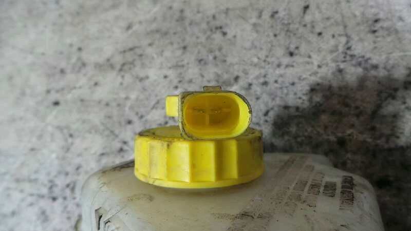 7L0611019E hauptbremszylinder für VOLKSWAGEN TOUAREG (7LA) TDI R5 2002 1366822 Foto 2 de 4