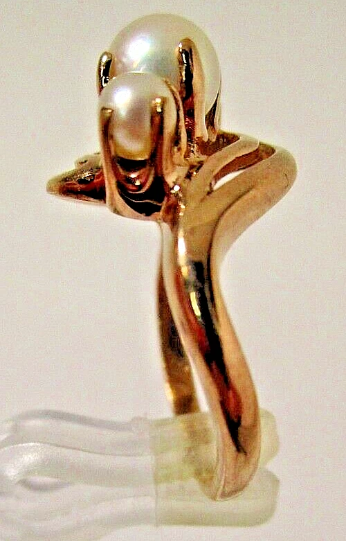 Vintage 5.5mm Akoya Japanese Pearl 10k Yellow Gold Ring 3 Pearl All Real Size 4 - Image 4 of 4