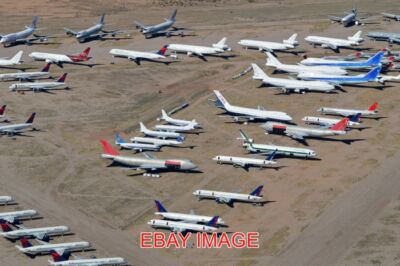 FOTO FLUGZEUG HAUPTLAGER - PINAL AIR PARK EINE GESAMTANSICHT DES CENTRA