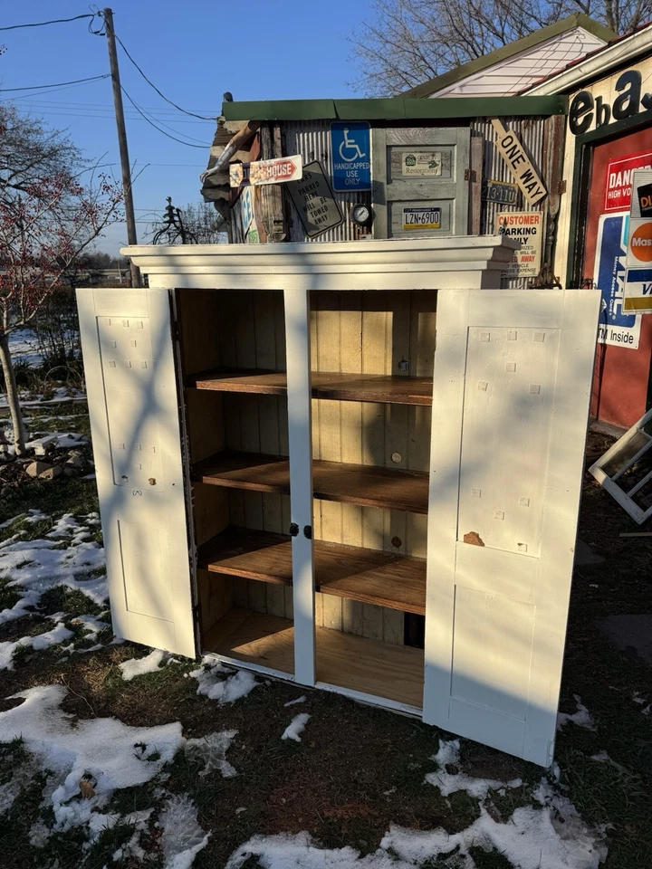 Armario de gelatina de madera primitiva casa de campo despensa gabinete de cocina granja fresco Foto 2 de 4