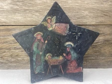 VTG Susan Winget PRIMITIVE NATIVITY Starry Night Shape Box Beautiful Colors 8”