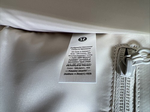 Rare New Lululemon Two-Tone Canvas Tote Bag Mini 4.5L NWT Mojave Tan/Light Ivory - Picture 7 of 13