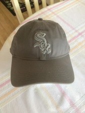 Chicago White Sox Slouch Adjustable New Era Hat - GREY !