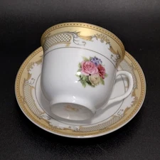 Yellow Gold Porzellan Fabrik SMCS Tirschenreuth Bavaria Germany Tea Cup & Saucer
