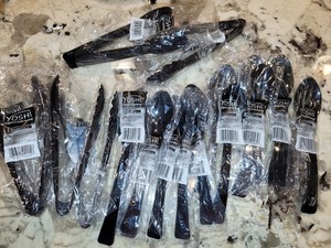 New Disposable Plastic Serving Spoons & Tongs black Heavy Duty NEW lot of 20