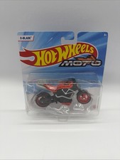 Hot Wheels X-Blade Diecast Motorcycle Red/Black Model X4221 Damaged Box