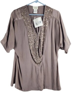 Nieman Marcus L SEQUIN  Blouse Top Womens Size Large Khaki Brown V neck 