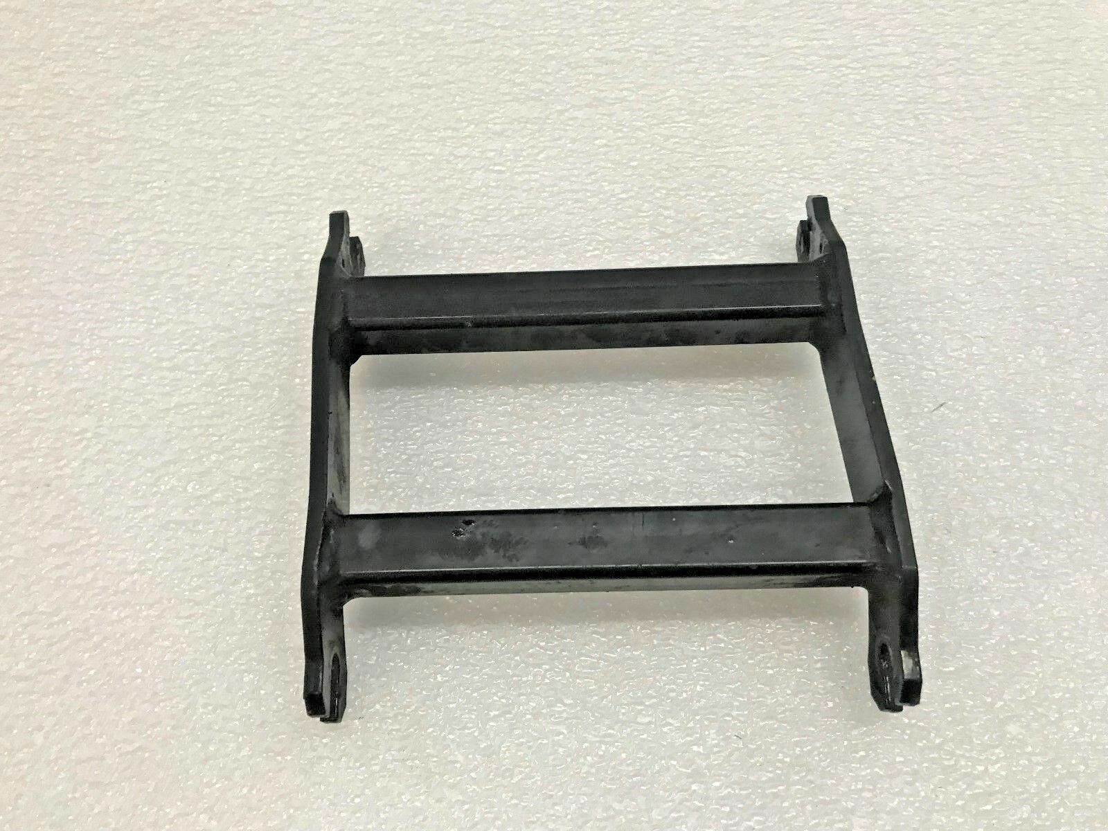 LAMBORGHINI MURCIELAGO LP640 LP670 COUPE ROADSTER GEARBOX BRACKET OEM 410399115A