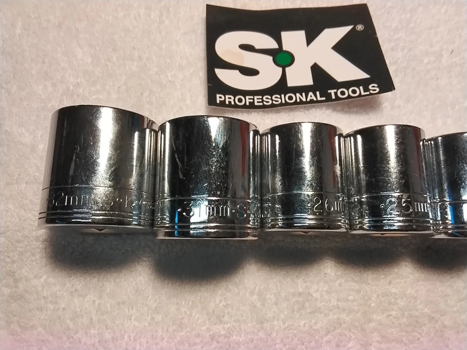 S-K  1/2"DRIVE SOCKET SET MM 12pt 8PC  - Image 2 of 4