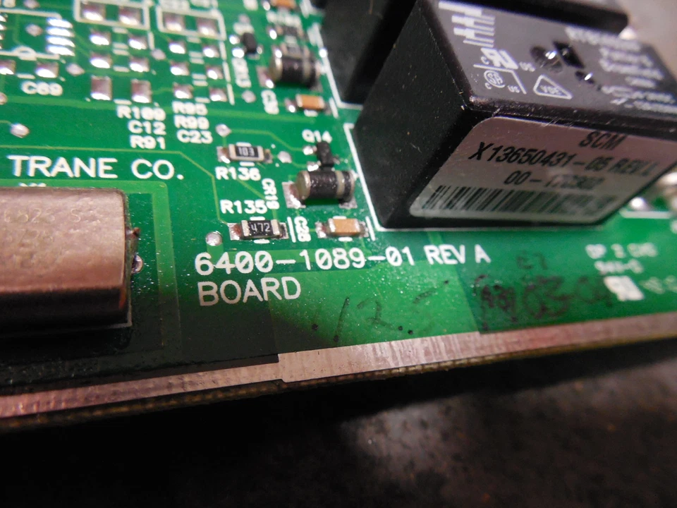 Placa de control del enfriador USADA American Standard/Trane 6400-1089-01 Rev. A Foto 3 de 3