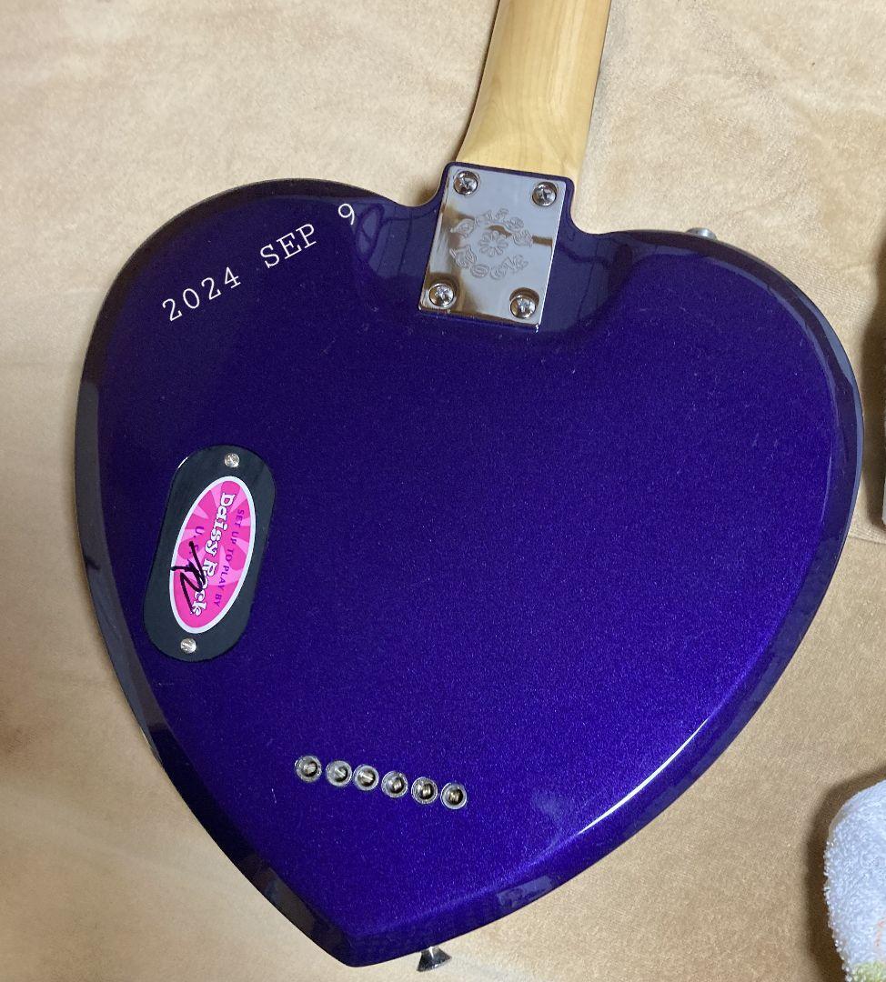 DAISYROCK heart-shaped + unused with extras, end of life