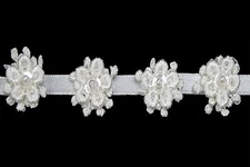 Unotrim 7/8" White Ivory Venice Lace Flower Sequins Bead Floral Trim 3/8" Ribbon