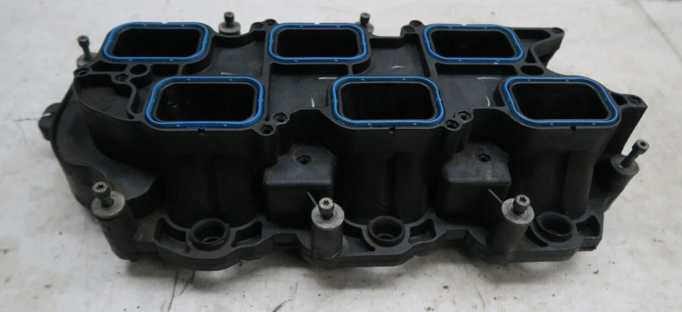 Chrysler 300 2011-2014 OEM 3,6 L motor colector de admisión inferior 05184199 Foto 2 de 4