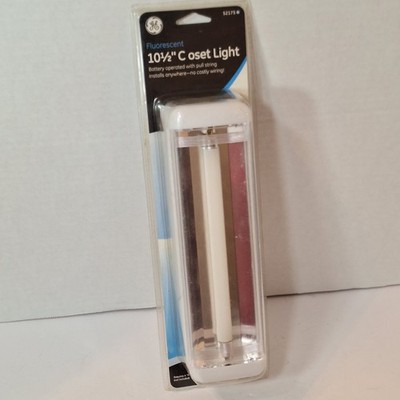 GE  Fluorescent 10.5'' Closet Light Battery Operated Pull String White 52175 NOS