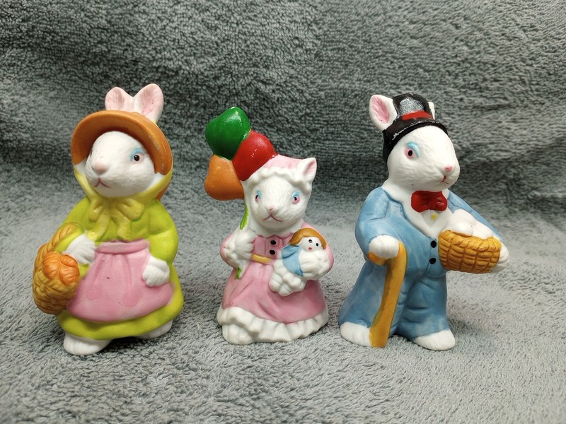 Vintage Ceramic Easter Bunny Family Figurines Pink Eyes Pastel Colors