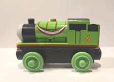 PERCY WITH STREAMERS Thomas The Tank Engine Train 6 Wooden Railway Y4105