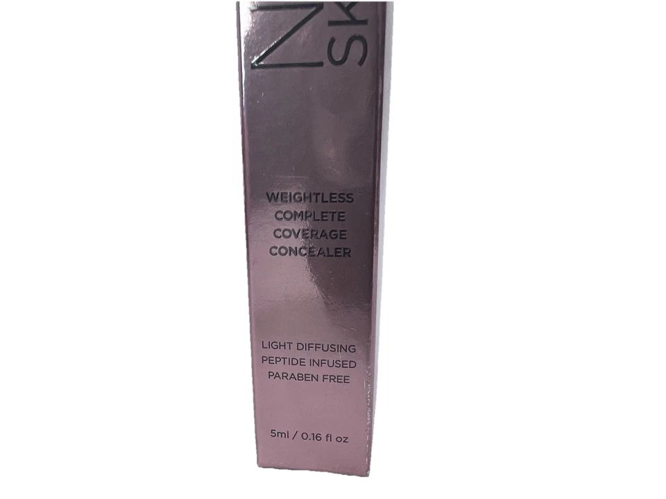 Corretivo Urban Decay pele nua leve neutro cobertura completa leve - Imagem 2 de 4