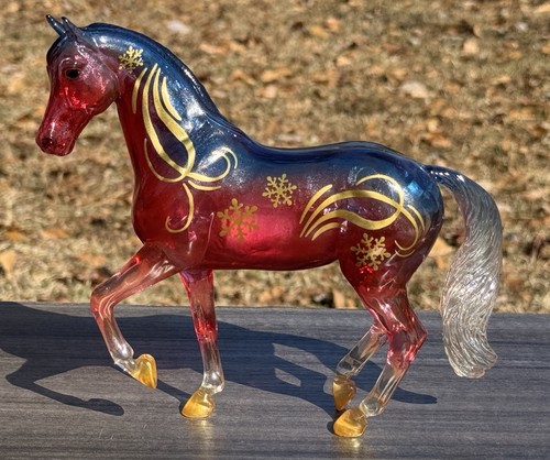 Breyer Baltazar Classic Model, 2021 Web Special Holiday Decorator