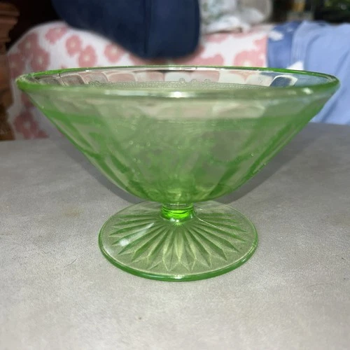 Depression Glass Green Cameo Ballerina Footed Candy Compote Dish Vintage Uranium