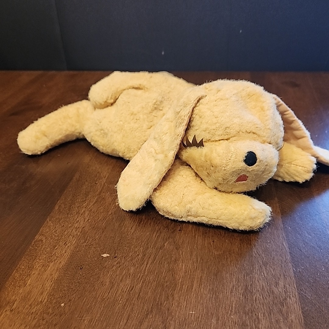 Gund Creation 12" Sleeping Dog Puppy Plush Nutshell Vintage 