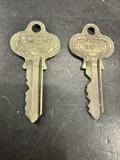 2 Vintage Russwin Key Double Dragon Keys