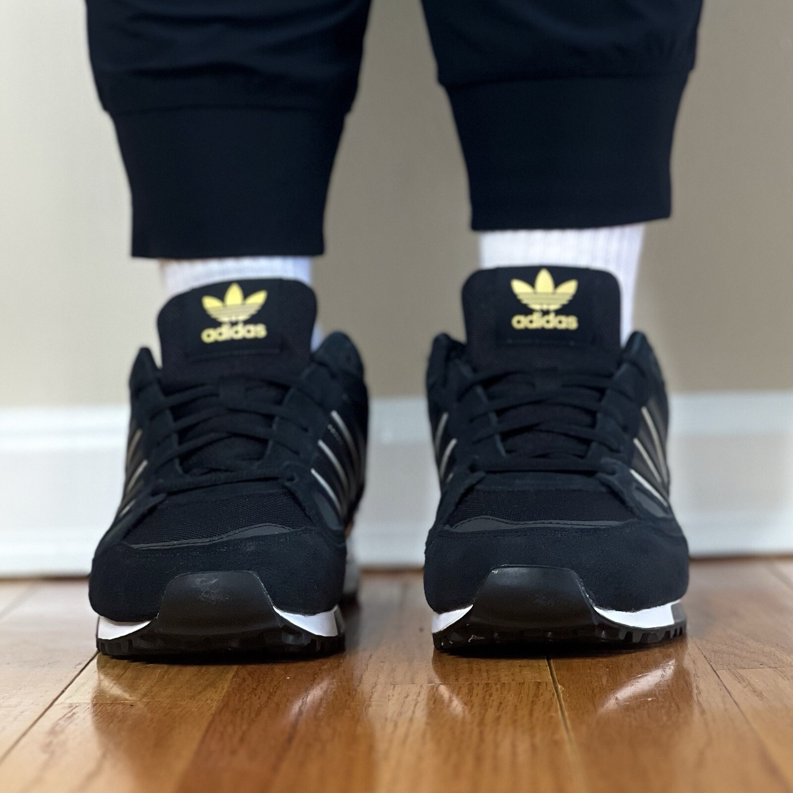 Adidas Originals ZX 750 Men's Sneaker Running Shoe Black Adidas Originals ZX 750 Men's Sneaker Running Shoe Black