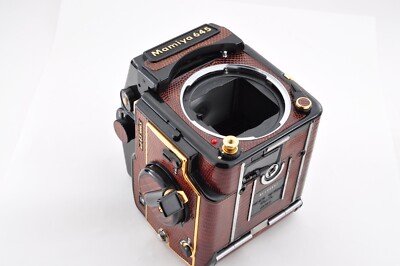 【美品】MAMIYA M645 NearMint] Mamiya M645 1000S Golden Lizard Limited Medium Format