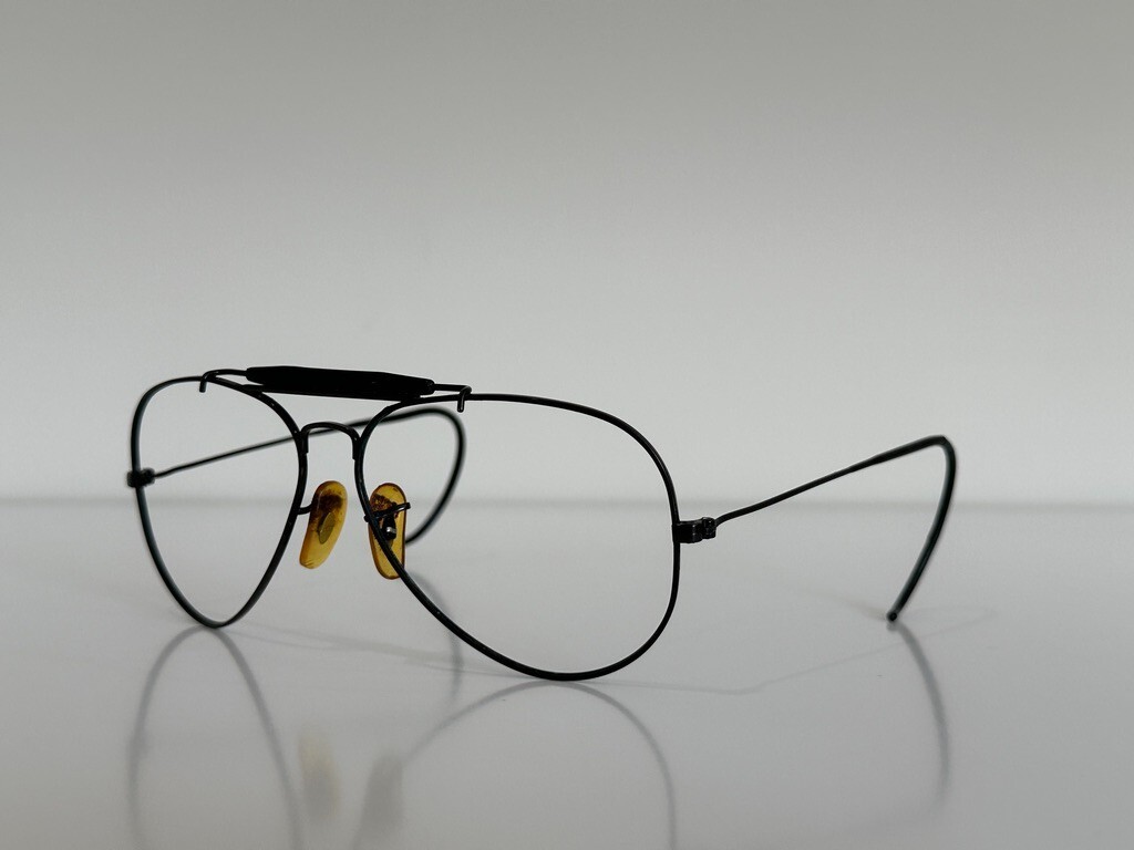 Vintage B&L Bausch & Lomb RAY BAN Black Aviator Metal A5593