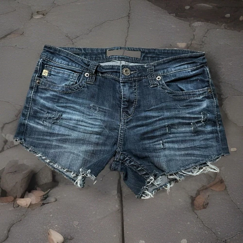 Big star Maddie Boot Mid Rise distressed cutoff jean shorts size 30
