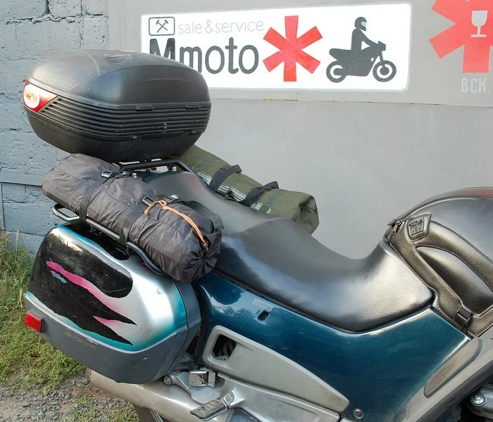 Sistema portaequipajes Honda ST1100 Pan europeo totalmente soldado Givi monokey + REGALO Foto 4 de 4
