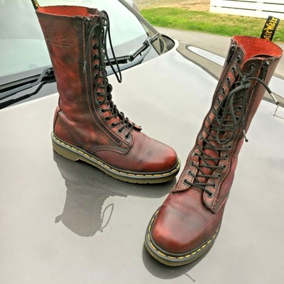 doc martens 9733