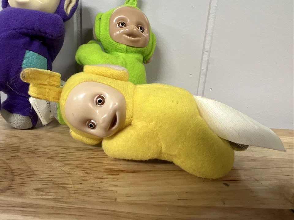 Teletubbies Tinky Winky Dipsy Laa-Laa Juguete de agarre McDonalds Happy Meal 2000 Foto 4 de 4