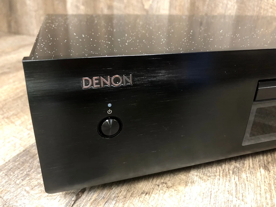 Denon DCD-600NE CD Player Black with AL32 Processing + Remote RC-1234 & Cords - Image 2 of 4