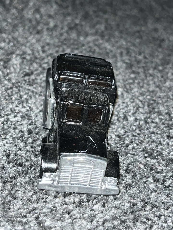 Винтажный 1983 Matchbox Kenworth Aerodyne Полугрузовик Черный Литой 1:64 Супербыстрый - Изображение 2 из 3