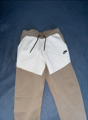 Nike Tech Hose 