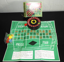 Vintage Rare Wheel Of Fortune Roulette Set 3" Wheel/Chips/Mat Singapore 